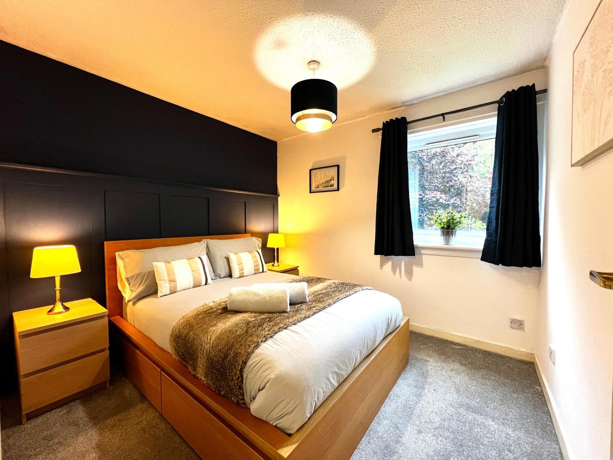 Ground Floor Flat With Free Parking & Wifi Apartment Glasgow Ngoại thất bức ảnh