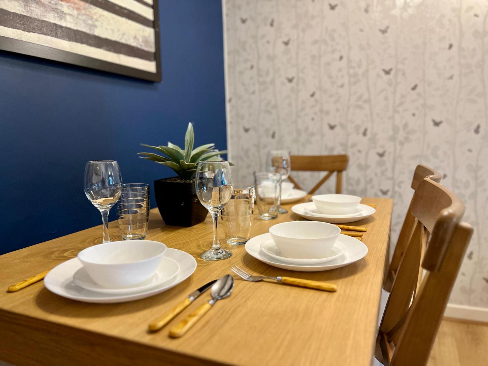 Ground Floor Flat With Free Parking & Wifi Apartment Glasgow Ngoại thất bức ảnh
