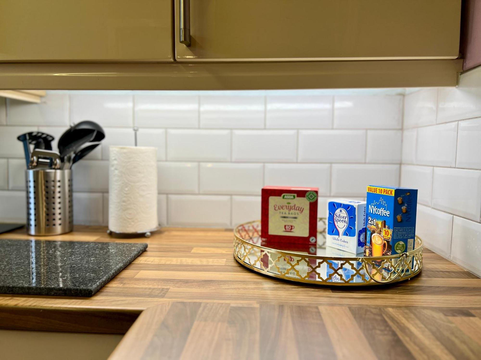 Ground Floor Flat With Free Parking & Wifi Apartment Glasgow Ngoại thất bức ảnh