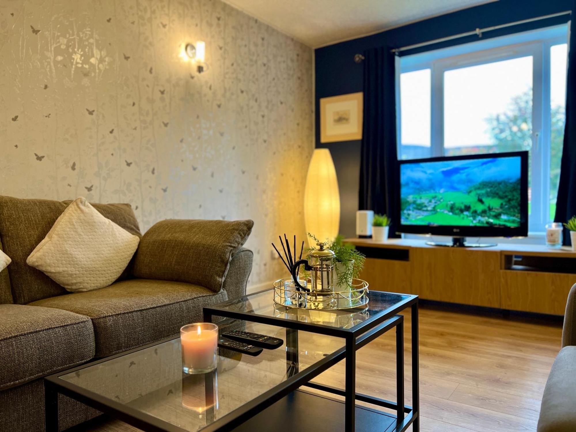Ground Floor Flat With Free Parking & Wifi Apartment Glasgow Ngoại thất bức ảnh